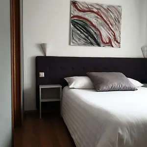 Otel Yasha, Lüksemburg